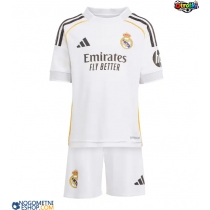 Otroški Nogometni dresi Real Madrid Eduardo Camavinga #6 Domači 2025-26 Kratek Rokav (+ Kratke hlače)